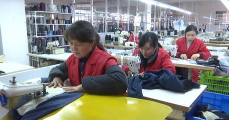 榆林已成为全国最大羊毛防寒服研发、生产基地